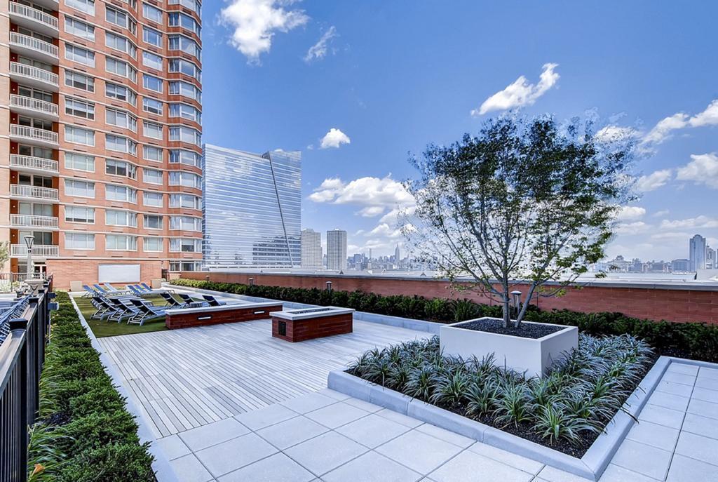 Global Luxury Suites At Newport Jersey City Eksteriør bilde