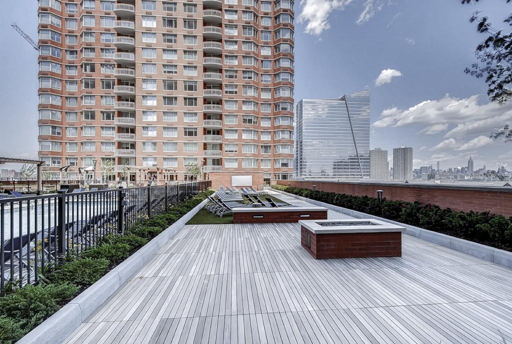 Global Luxury Suites At Newport Jersey City Eksteriør bilde