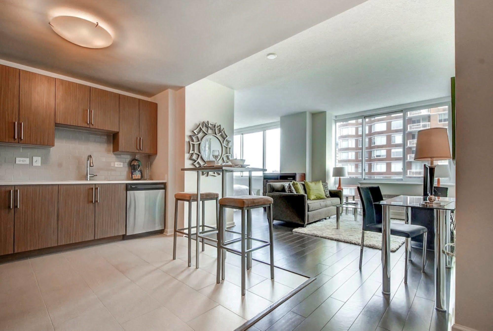 Global Luxury Suites At Newport Jersey City Eksteriør bilde