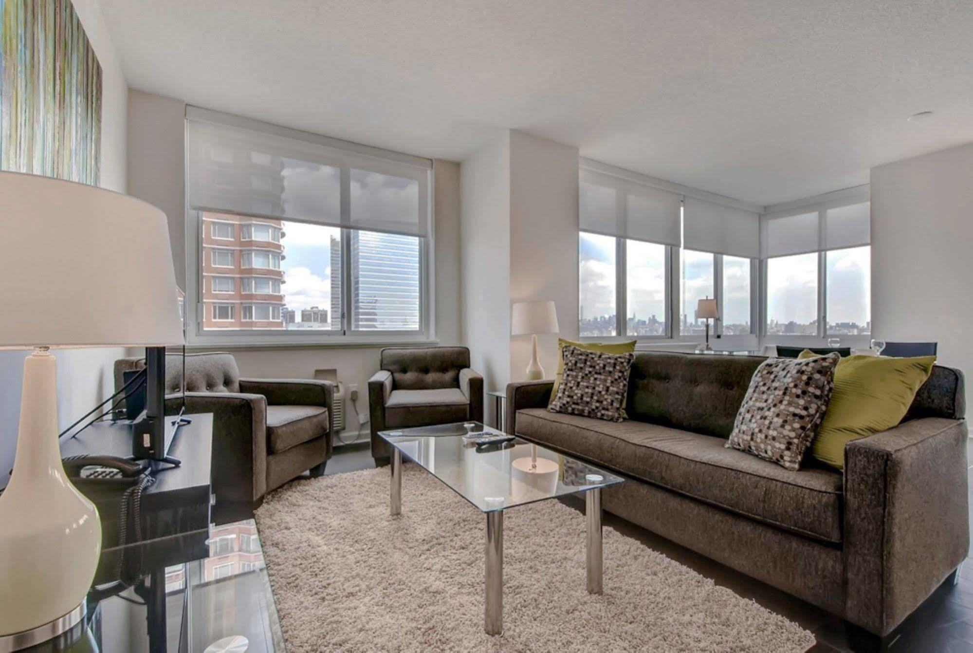 Global Luxury Suites At Newport Jersey City Eksteriør bilde